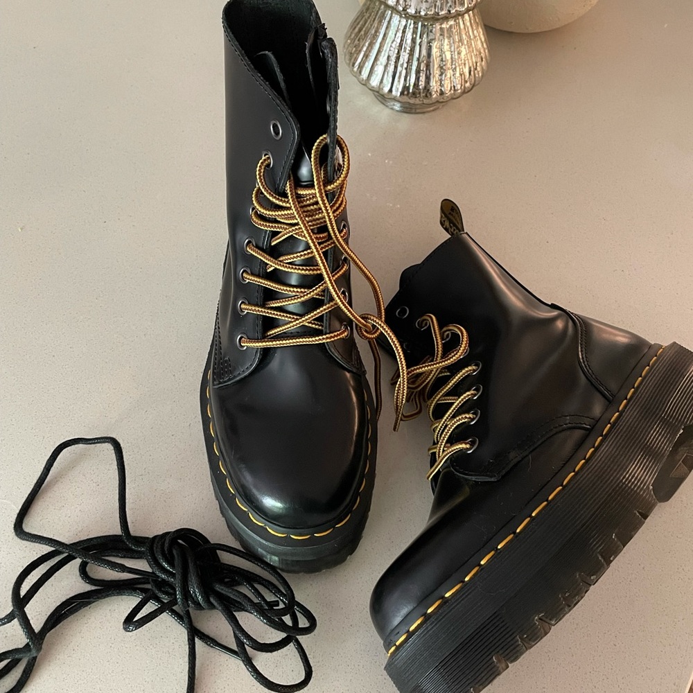 Dr. Marten Jadon Platform Boot
